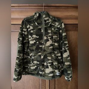 The North Face Women's Campshire 2.0 Pullover Fleece Camo Hoodie
